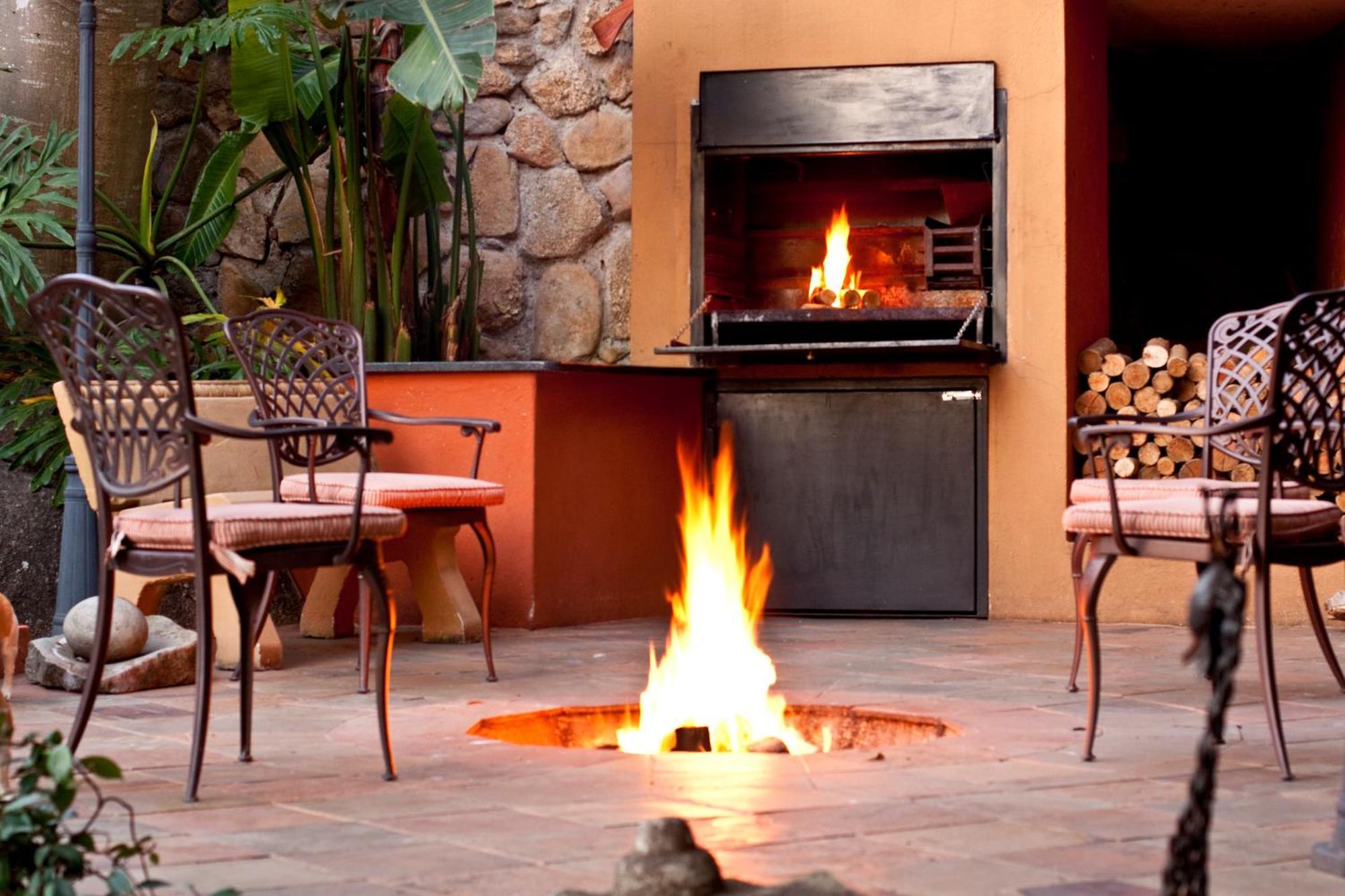 La Roca Guest House Mbombela Dış mekan fotoğraf