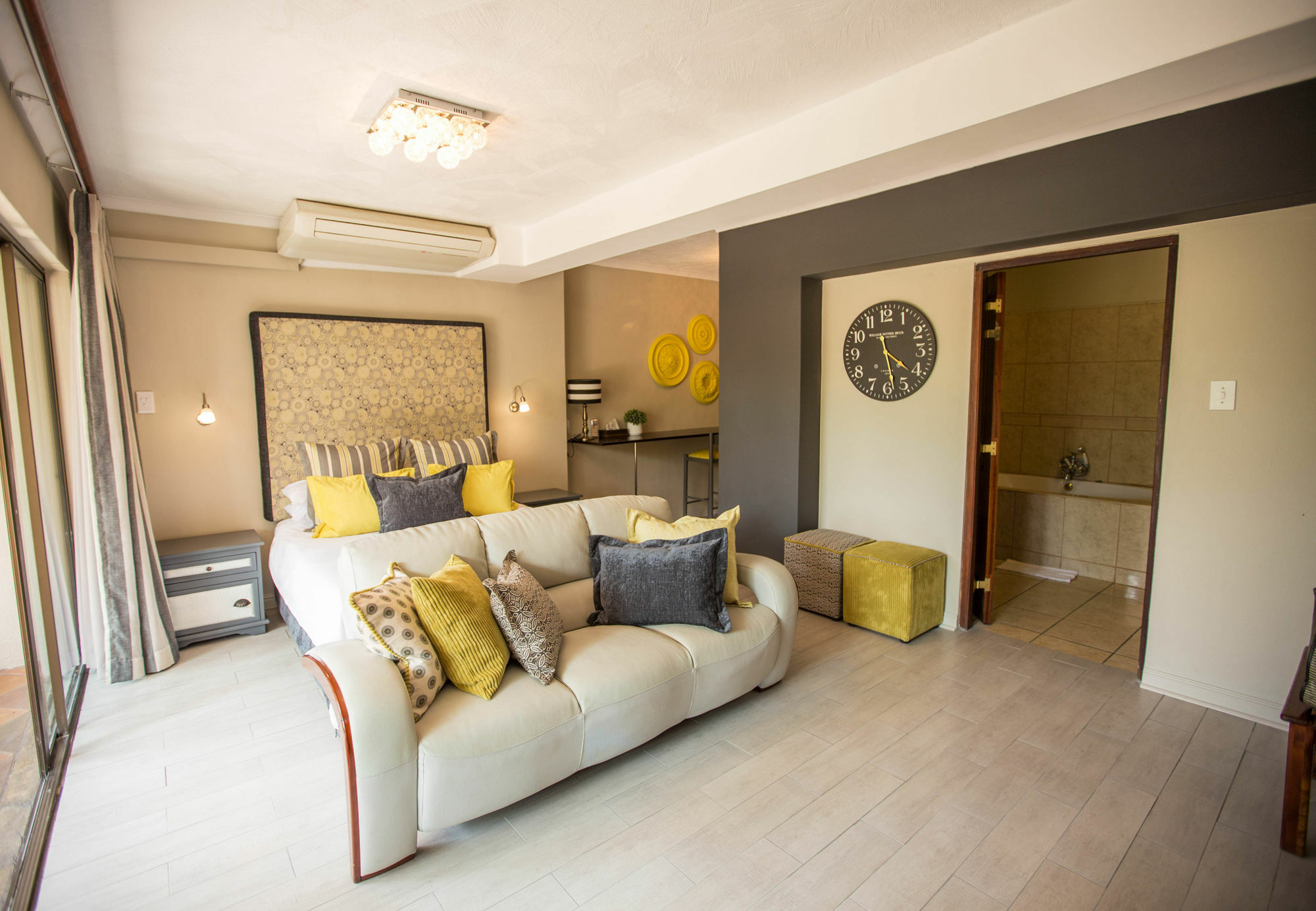 La Roca Guest House Mbombela Dış mekan fotoğraf