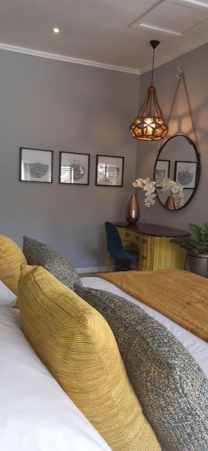 La Roca Guest House Mbombela Dış mekan fotoğraf