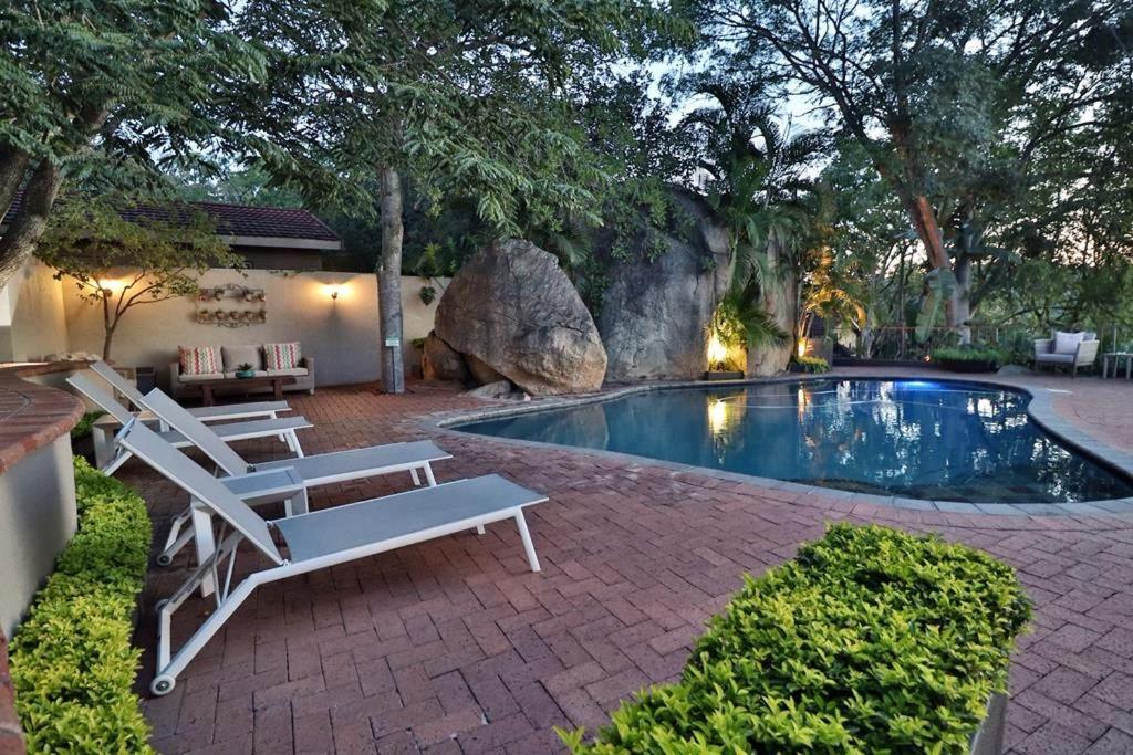 La Roca Guest House Mbombela Dış mekan fotoğraf